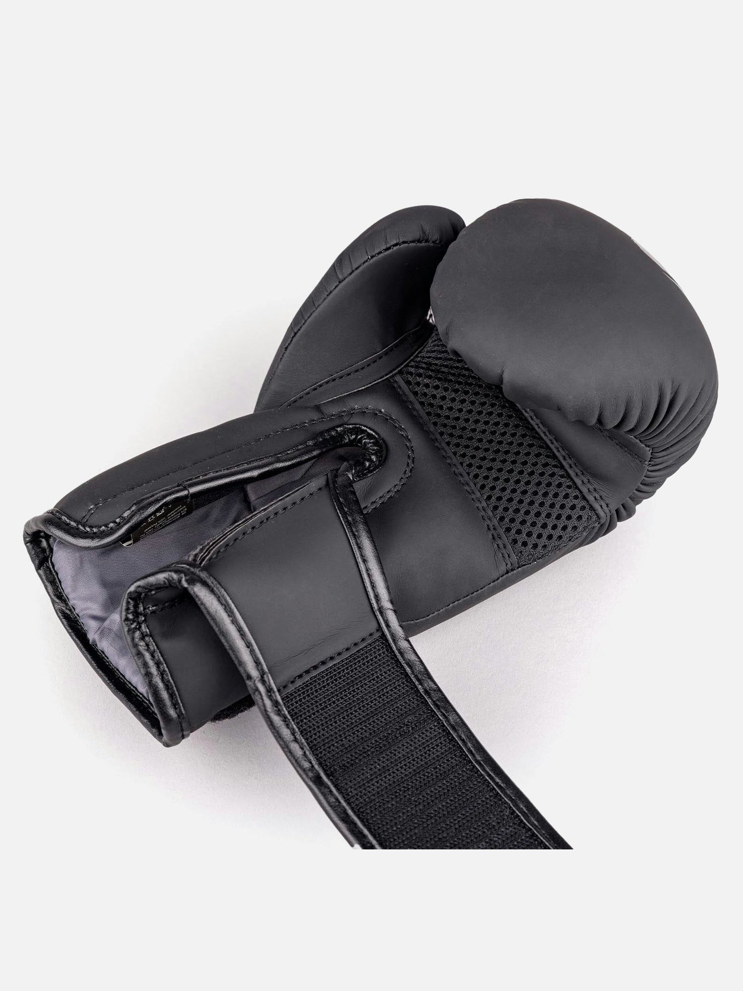 8 WEAPONS Boxhandschuhe Unlimited 2.0 - Schwarz