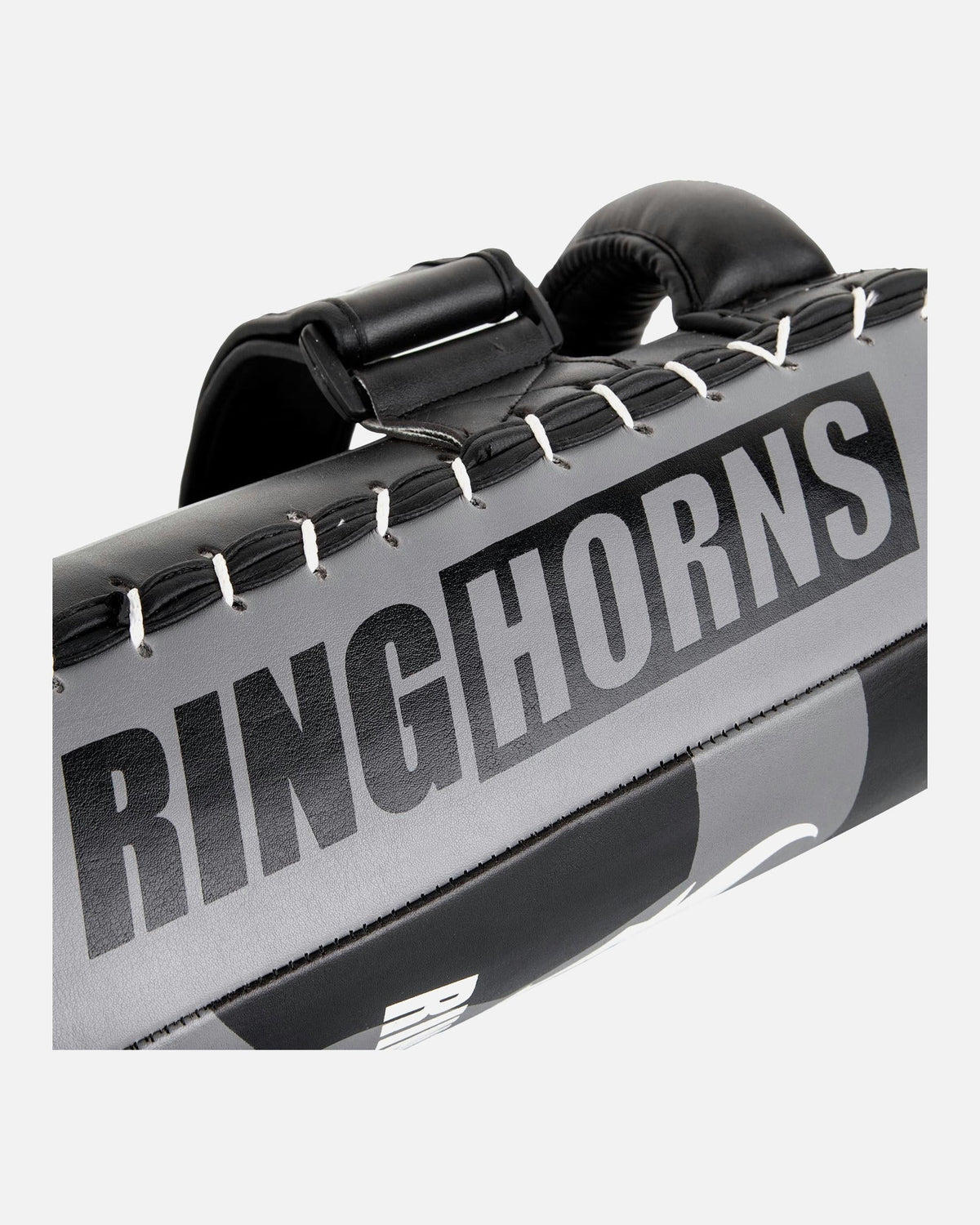 Ringhorns Charger by Venum Handpratzen – Schwarz