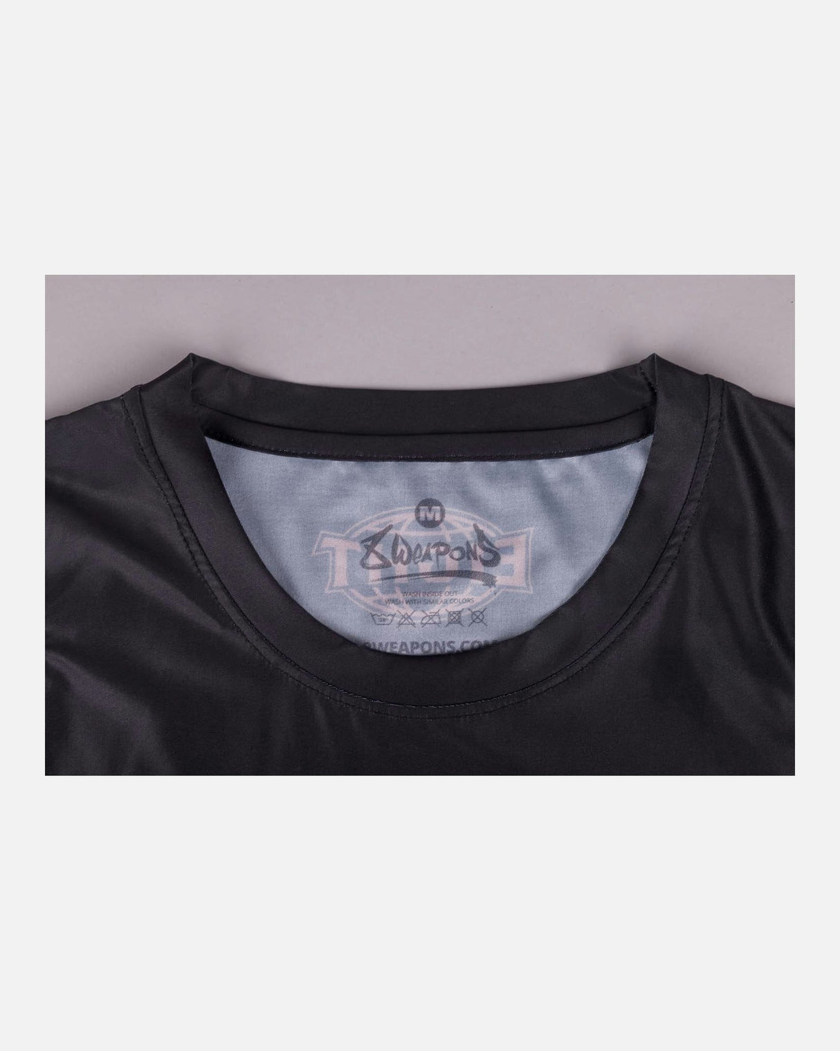 8 WEAPONS T-Shirt Bangkok – Schwarz/Weiß