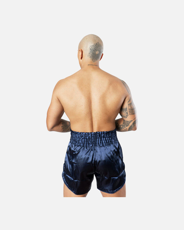 8 WEAPONS Muay-Thai-Shorts Strike - Dunkelblau/Weiß