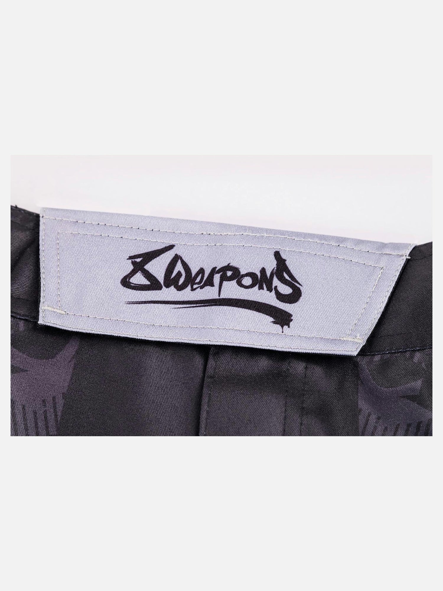 8 WEAPONS MMA-Shorts Hit 2.0 - Schwarz/Rot