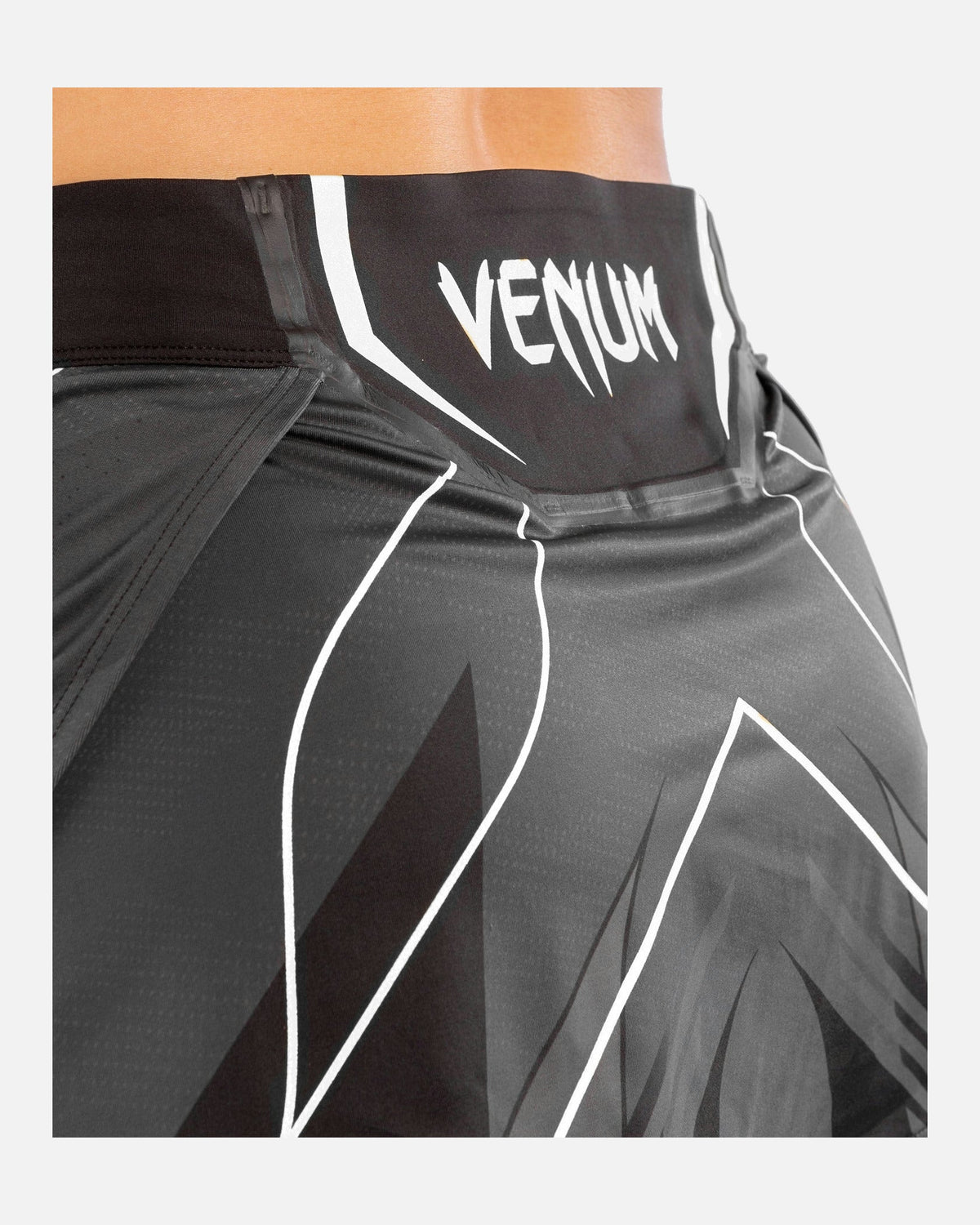 Venum MMA-Shorts Fight Night – Schwarz