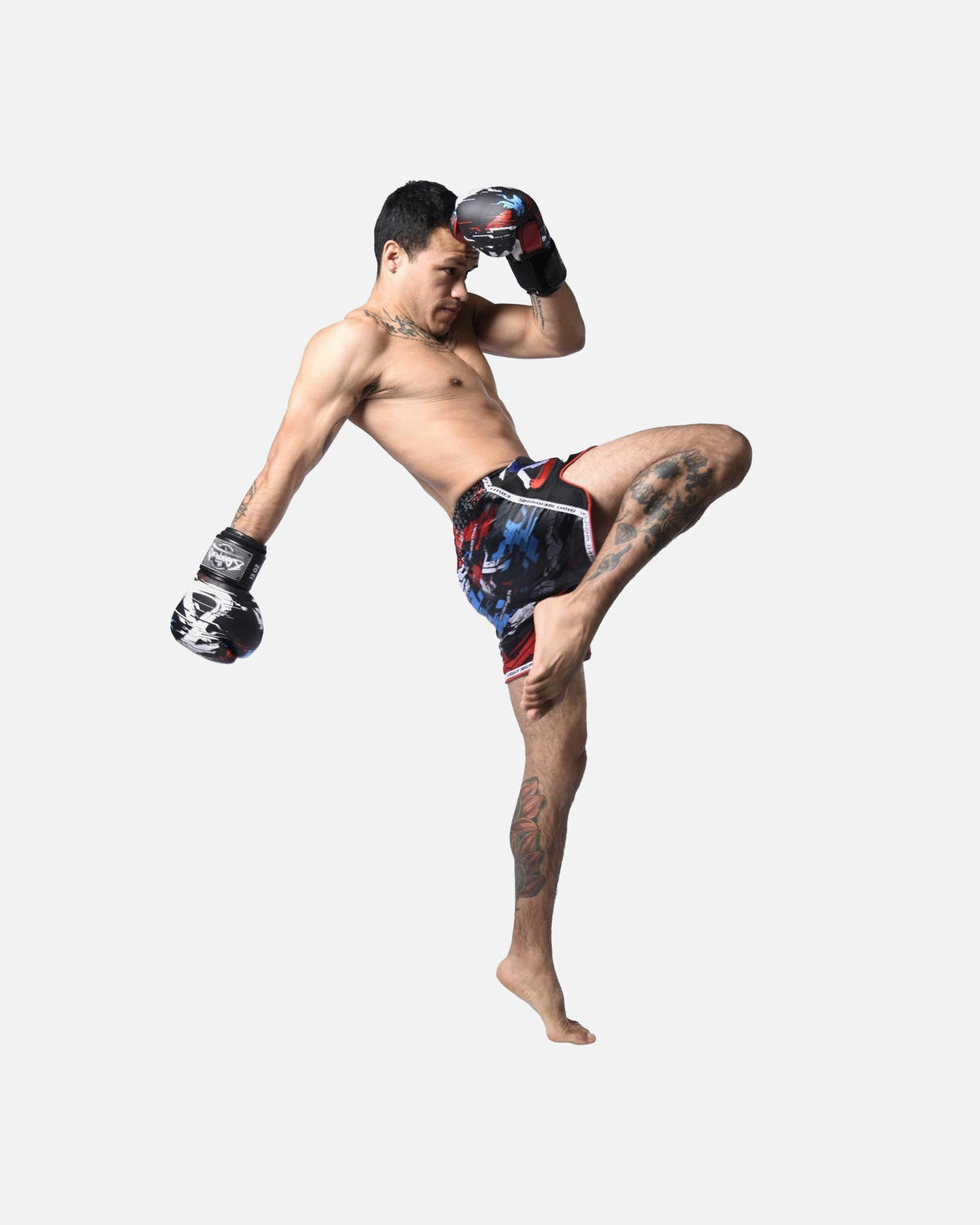 8 WEAPONS Muay Thai Shorts Cut Like A Blade 2.0 - Schwarz