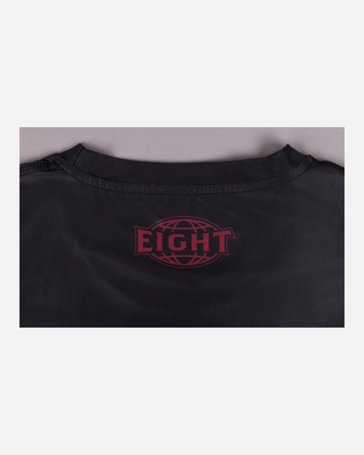 8 WEAPONS Tank Top Bangkok – Schwarz/Weiß