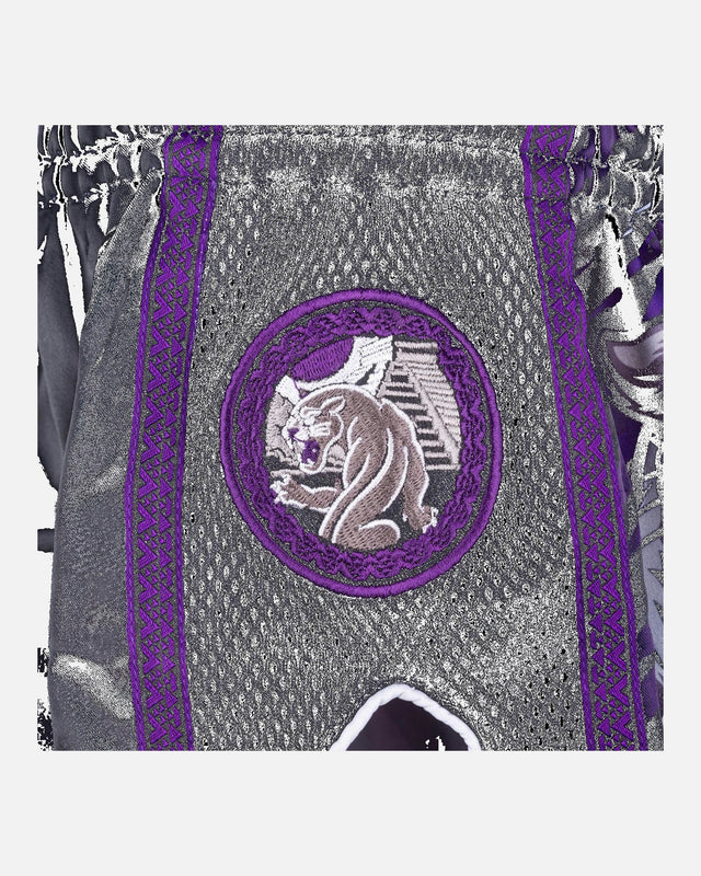 8 WEAPONS Muay Thai Shorts Beastial Panther - Schwarz/Lila