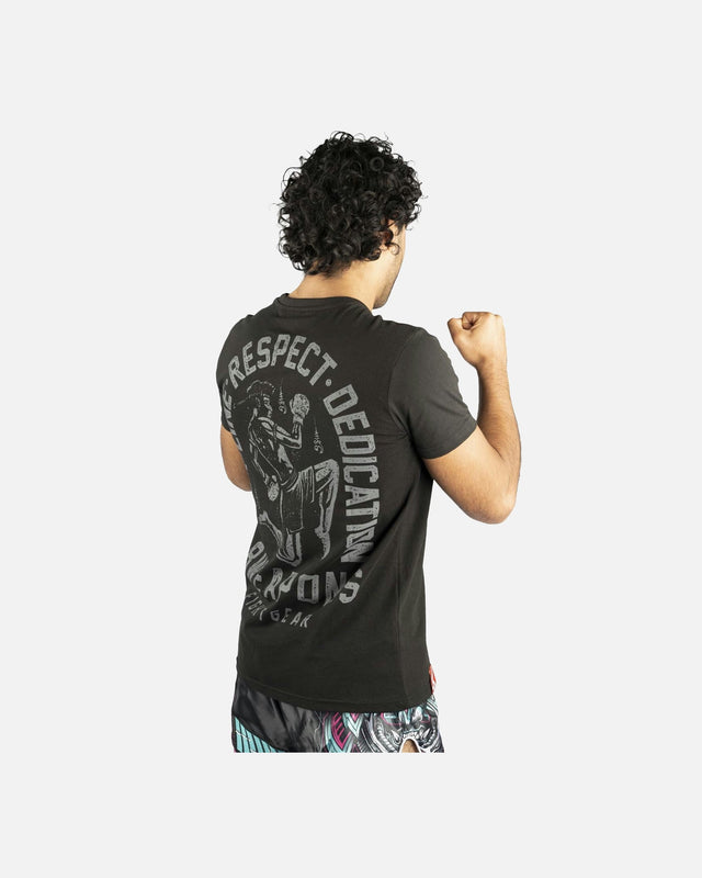 8 WEAPONS T-Shirt Tombstone - Schwarz