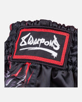 8 WEAPONS Muay Thai Shorts Beastial Wolf - Schwarz/Rot
