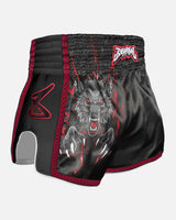 8 WEAPONS Muay Thai Shorts Beastial Wolf - Schwarz/Rot