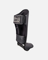 8 WEAPONS Schienbeinschoner Unlimited 2.0 - Schwarz
