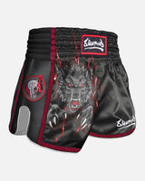 8 WEAPONS Muay Thai Shorts Beastial Wolf - Schwarz/Rot