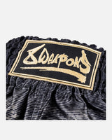 8 WEAPONS Muay Thai Shorts Hanuman - Schwarz/Gold