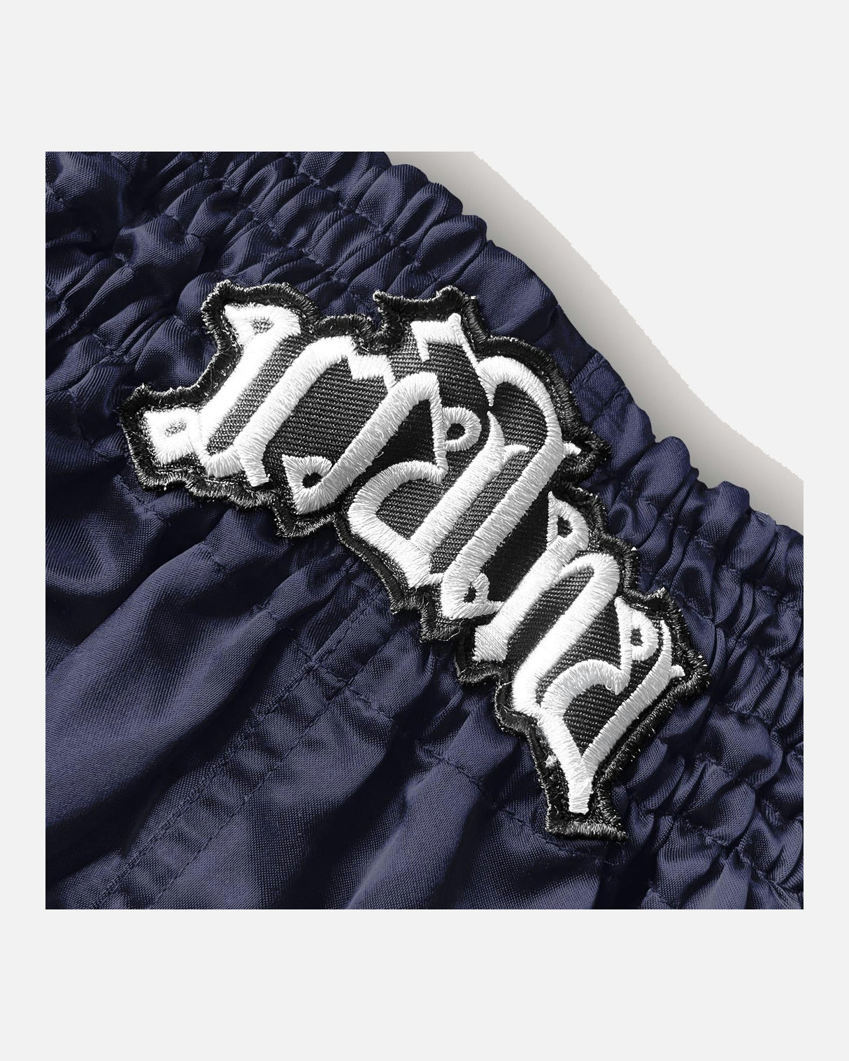 8 WEAPONS Muay Thai Shorts Mongkol - Marineblau/Weiß