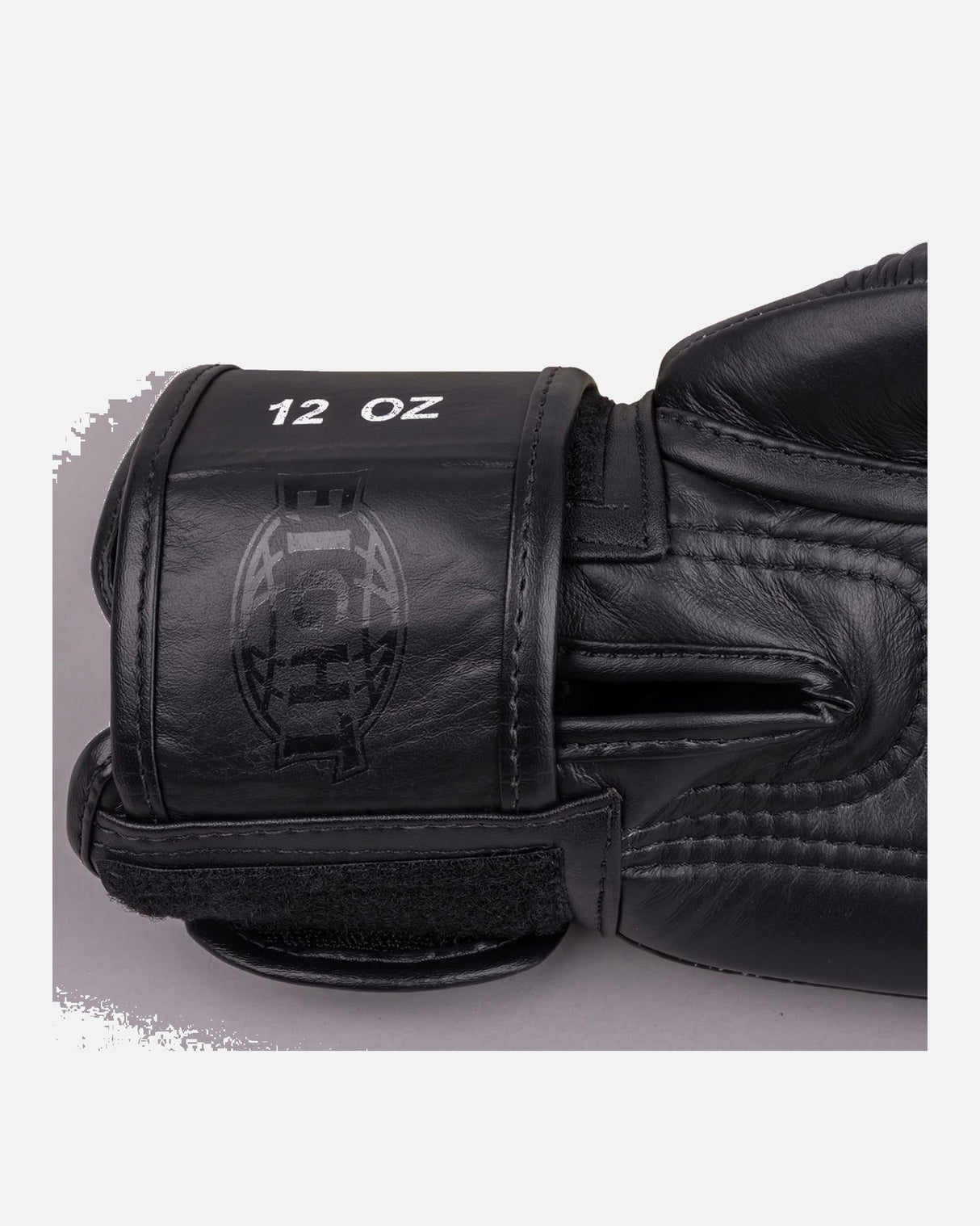 8 WEAPONS Boxhandschuhe Bangkok - Schwarz