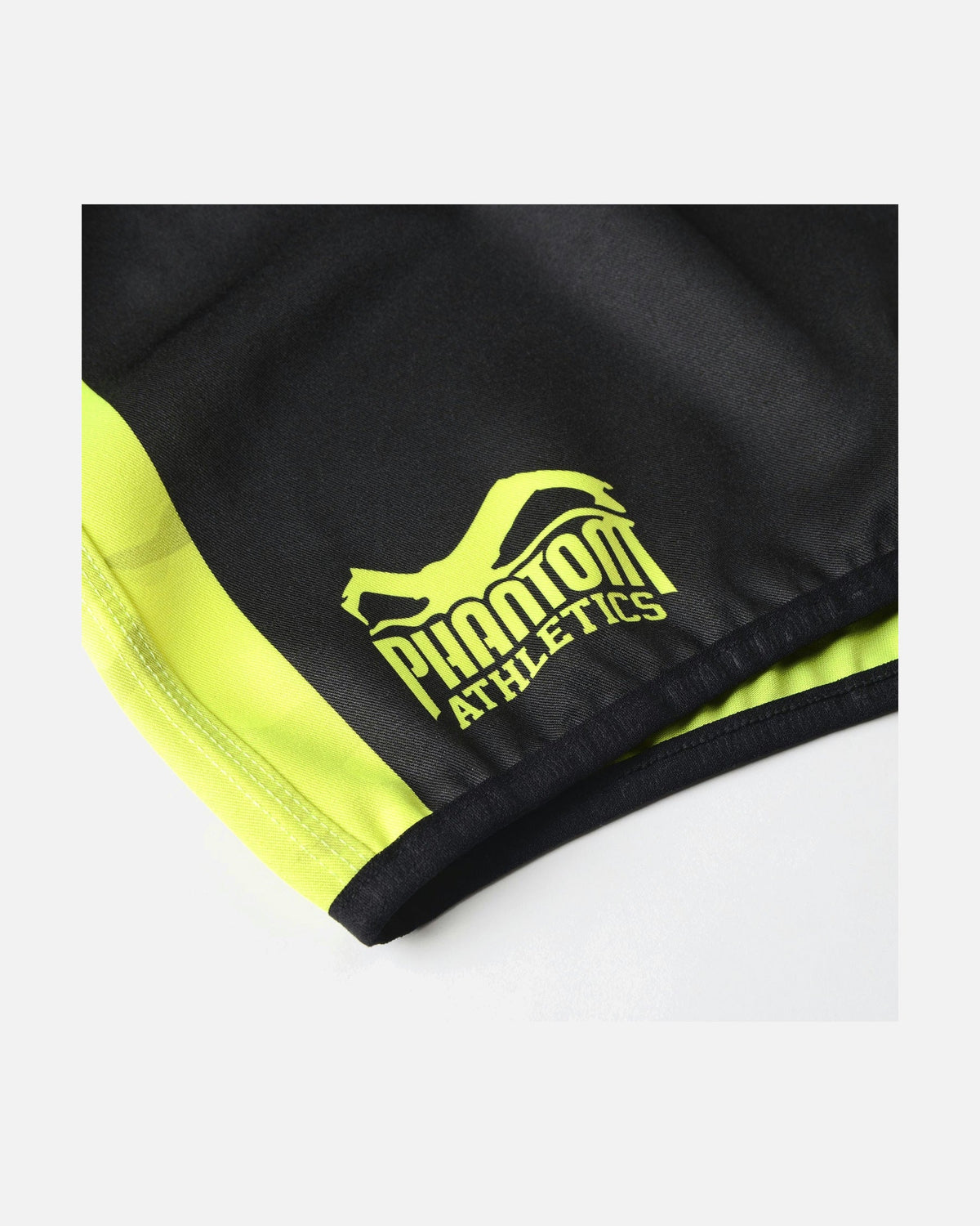 Phantom Athletics Muay Thai Shorts Revolution - Schwarz/Neon