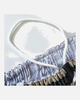 8 WEAPONS Muay-Thai-Shorts 8 Ways Yant 2.0 - Schwarz/Sand