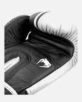 Venum Shield Pro Boxhandschuhe – Schwarz/Weiß