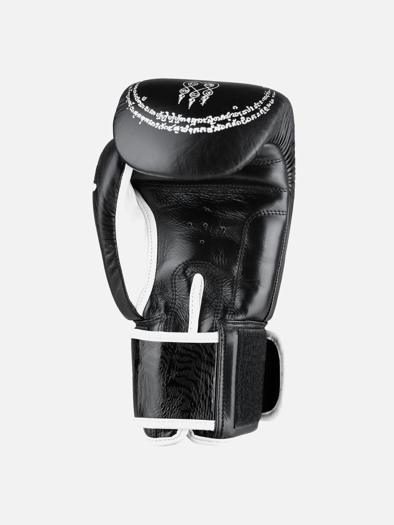 8 WEAPONS Boxhandschuhe Sak Yant Big Tiger - Schwarz