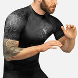 Hayabusa Rashguard Geo Kurzarm - Grau