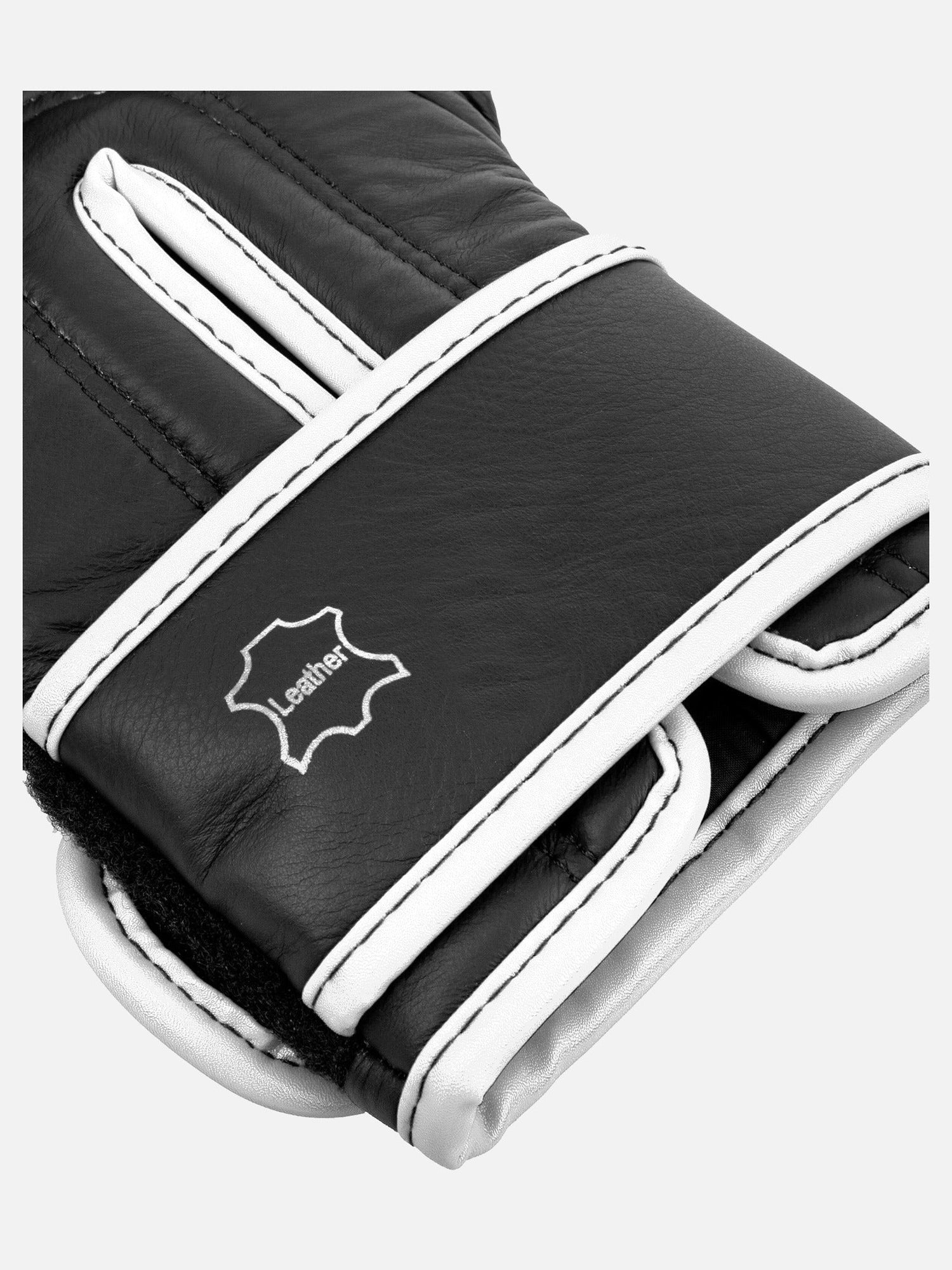 Venum Boxhandschuhe Shield Pro - Schwarz/Weiß