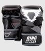 Ringhorns MMA Handschuhe Charger Sparring - Schwarz/Grau - The Fight Company Deutschland