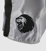 Super Pro Muay Thai Shorts Brave - Weiss/Schwarz - The Fight Company Deutschland