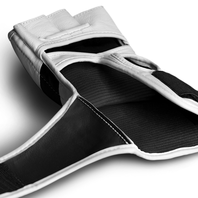 Hayabusa MMA-Handschuhe T3 - Weiß/Schwarz
