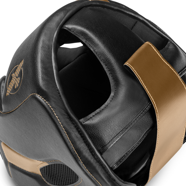 Hayabusa Kopfschutz T3 mit Wangenschutz - Schwarz/Gold