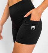 Venum Bike Shorts Essential - Schwarz - The Fight Company Deutschland