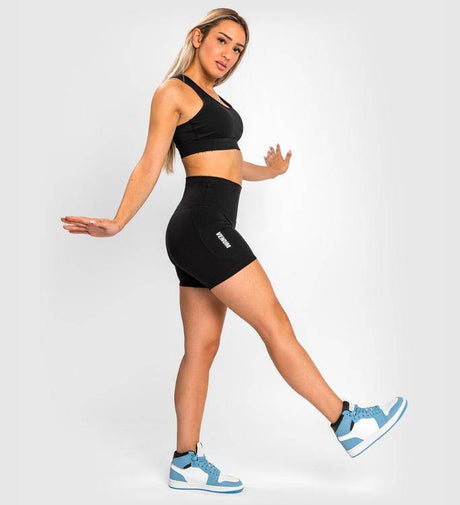 Venum Bike Shorts Essential - Schwarz - The Fight Company Deutschland