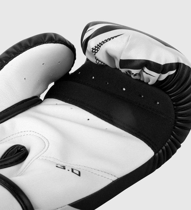 Venum Boxhandschuhe Challenger 3.0 - Schwarz/Weiss - The Fight Company Deutschland