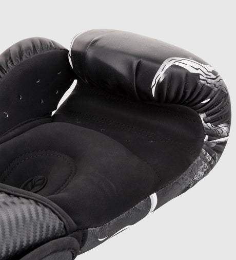 Venum Boxhandschuhe Dragon's Flight - Schwarz/Schwarz - The Fight Company Deutschland