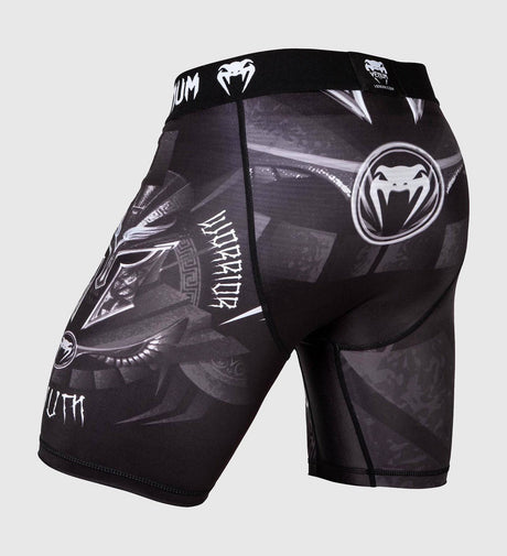 Venum Compression Shorts Gladiator 3.0 - Schwarz/Grau/Weiss - The Fight Company Deutschland