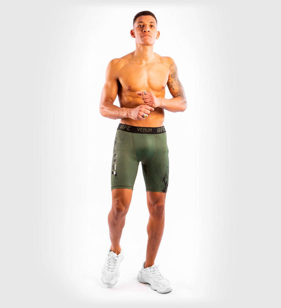 UFC Venum Vale Tudo Performance Shorts - Fight Week - Kaki Grün - The Fight Company Deutschland