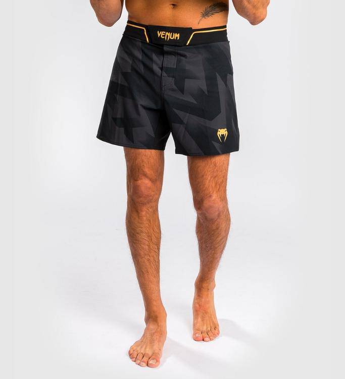 Venum MMA Shorts Razor - Schwarz/Gold - The Fight Company Deutschland