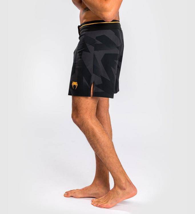 Venum MMA Shorts Razor - Schwarz/Gold - The Fight Company Deutschland