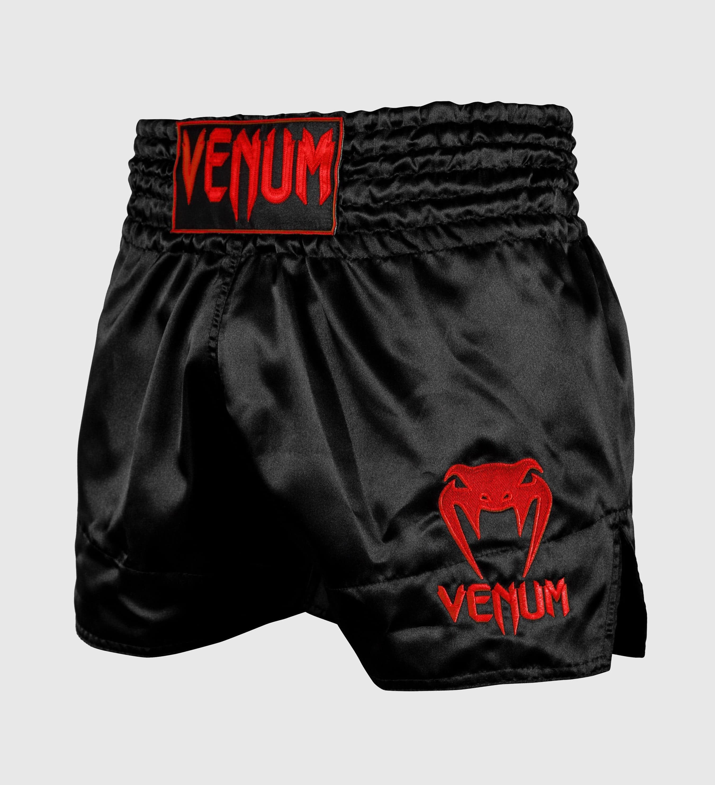 Venum Muay Thai Shorts Classic - Schwarz/Rot - The Fight Company Deutschland