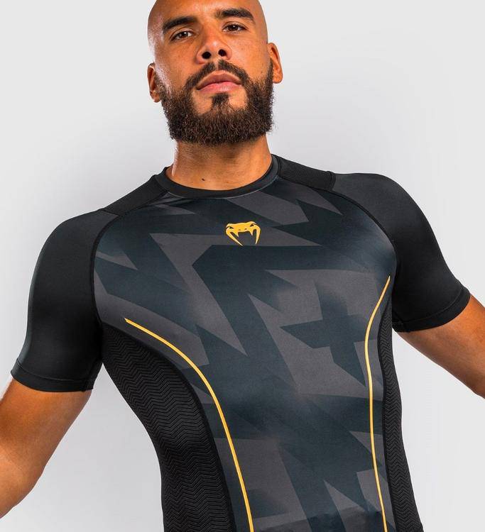 Venum Rashguard Razor - Schwarz/Gold - The Fight Company Deutschland