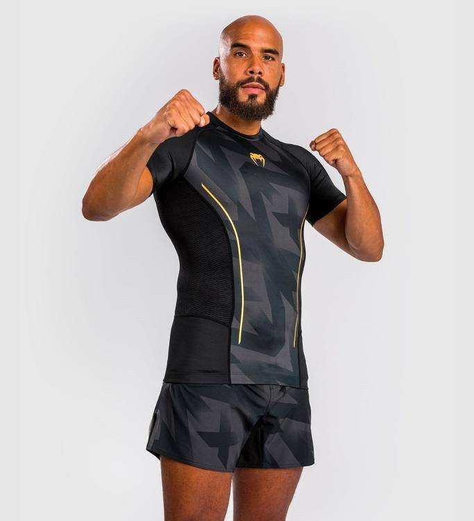 Venum Rashguard Razor - Schwarz/Gold - The Fight Company Deutschland