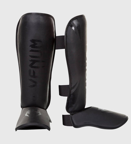 Venum Schienbeinschoner Challenger - Schwarz/Schwarz - The Fight Company Deutschland