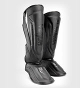 Venum Schienbeinschoner Elite Evo - Schwarz/Schwarz - The Fight Company Deutschland