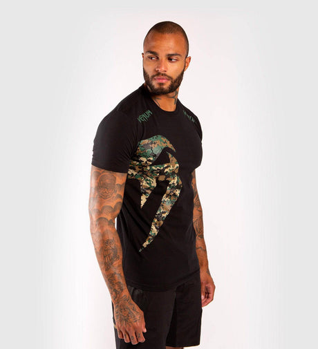 Venum T-shirt Giant - Schwarz/Camo - The Fight Company Deutschland