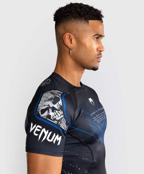 Venum x TEKKEN 8 Rashguard - Paul Phoenix - Zwart/blauw