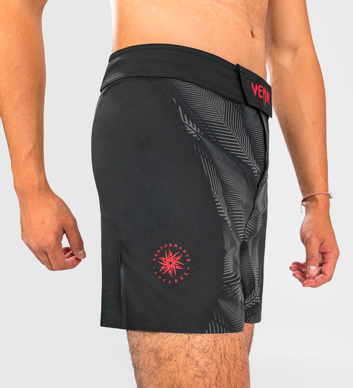 Venum MMA Shorts Phantom - Schwarz/Grau/Rot - The Fight Company