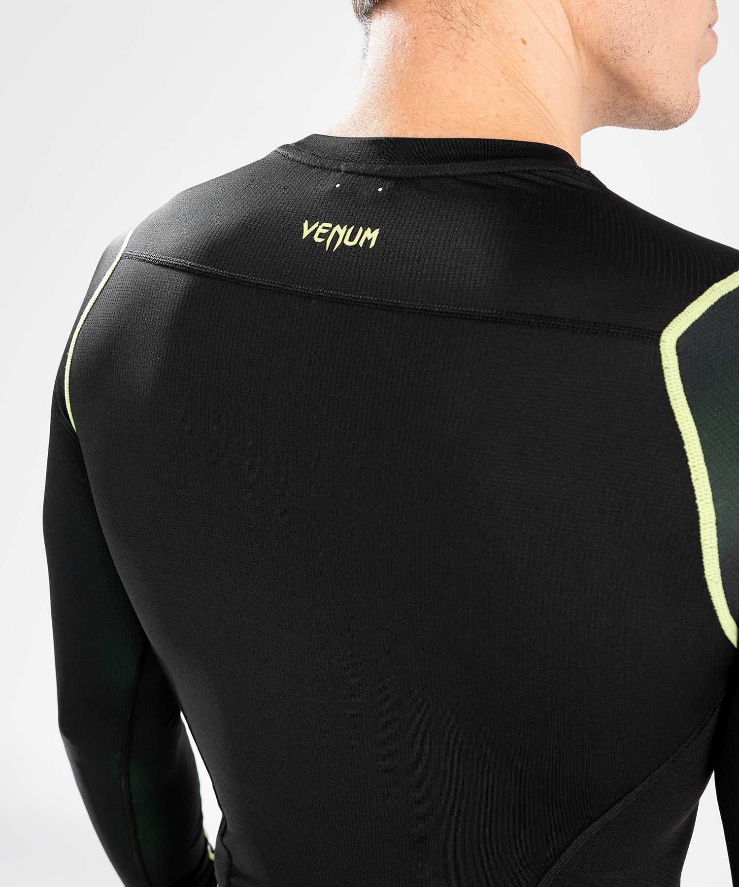 Venum Rashguard Fusion 2.0  - Schwarz/Gelb - The Fight Company Deutschland